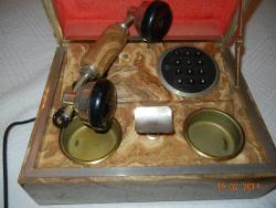 Téléphone de table, 1930 belle époque, en Onyx.